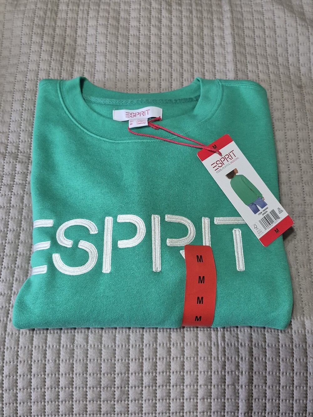 Women's Esprit Embroidered Logo Fleece Crewneck Sweatshirt Size M NWT - Picture 2 of 8